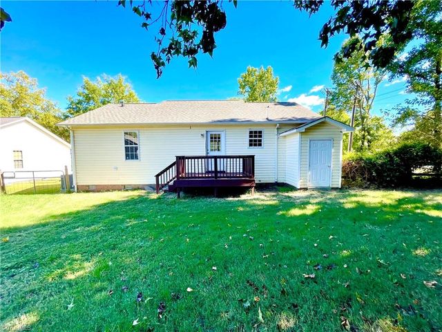 797 Carrieland Drive, Greensboro, NC 27405