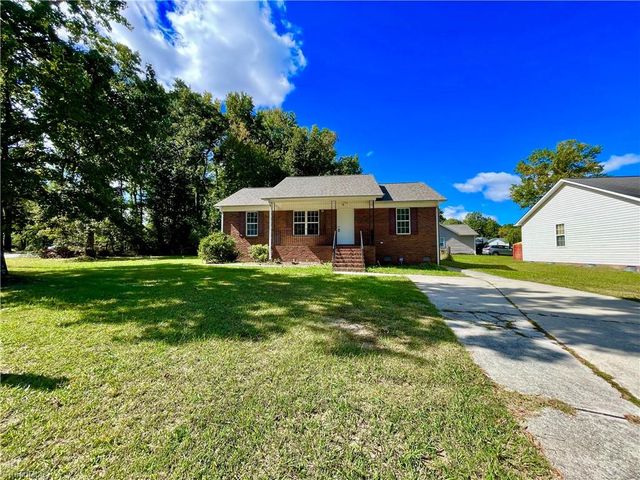 797 Carrieland Drive, Greensboro, NC 27405