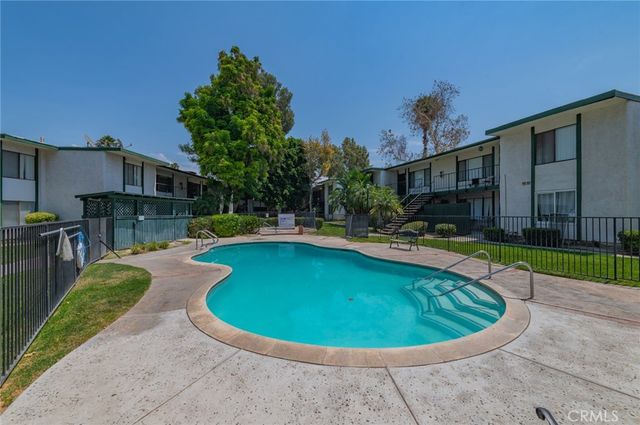 1735 E Washington Street, Colton, CA 92324
