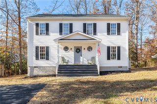 1824 Stone River Rd, North Chesterfield, VA 23235