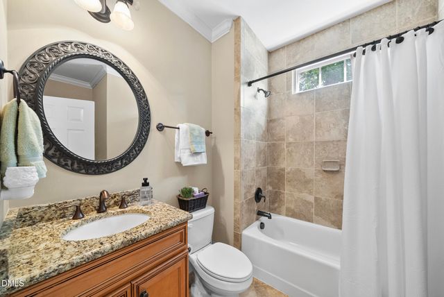 212 Middlecrest Way, Clayton, NC 27527