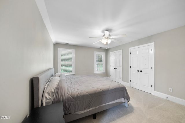 212 Middlecrest Way, Clayton, NC 27527