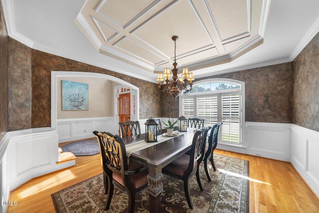 212 Middlecrest Way, Clayton, NC 27527