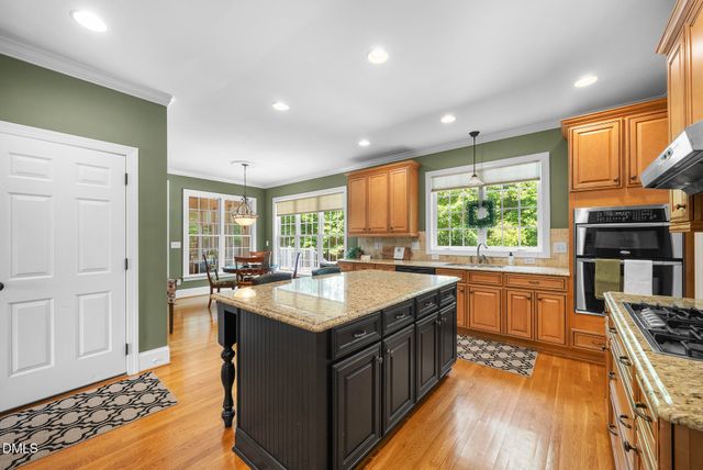 212 Middlecrest Way, Clayton, NC 27527