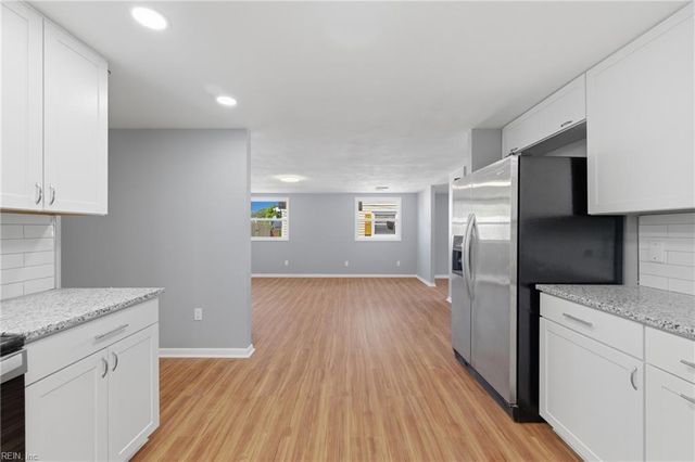 1903 Demetro DR, Hampton, VA 23663