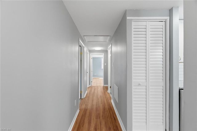1903 Demetro DR, Hampton, VA 23663