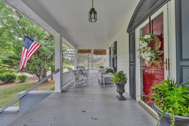 341 Springwood RD, Fincastle, VA 24090