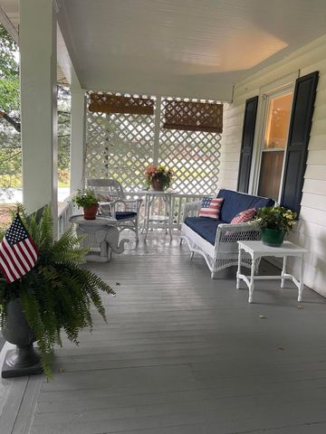 341 Springwood RD, Fincastle, VA 24090