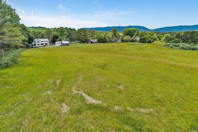 341 Springwood RD, Fincastle, VA 24090