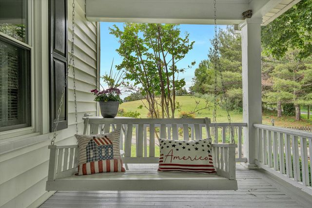 341 Springwood RD, Fincastle, VA 24090