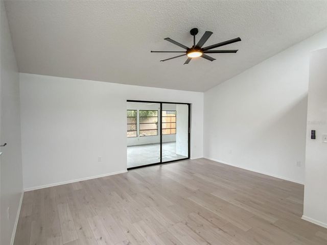 2242 PINEWOOD VILLAS DRIVE, Holiday, FL 34691