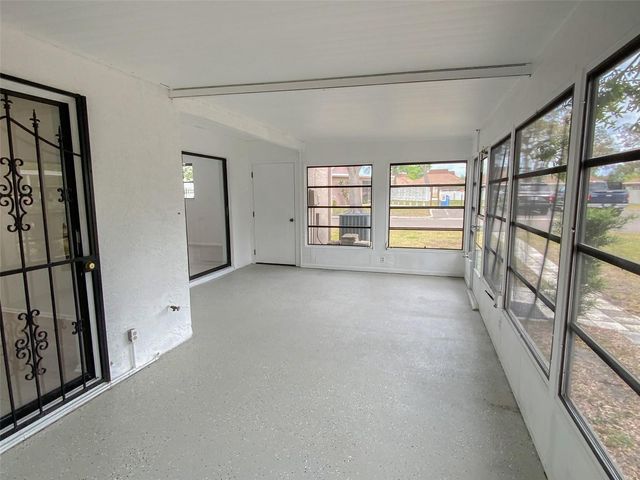 2242 PINEWOOD VILLAS DRIVE, Holiday, FL 34691