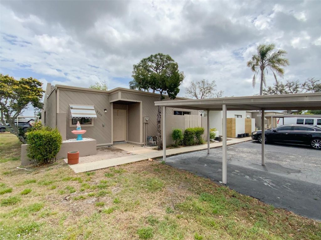 2242 PINEWOOD VILLAS DRIVE, Holiday, FL 34691