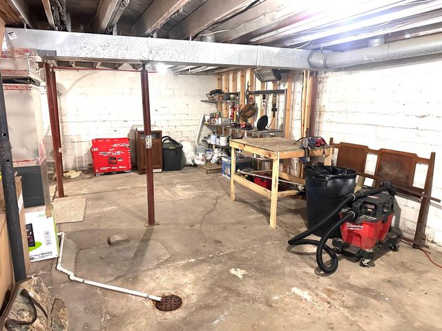 215 W Pike Street, Osakis, MN 56360