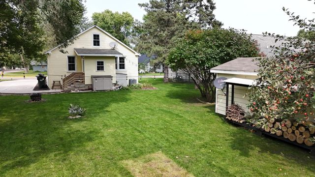215 W Pike Street, Osakis, MN 56360