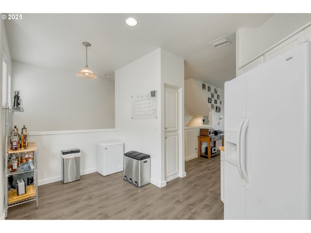 11220 Sw BUFFALO Pl, Portland, OR 97223