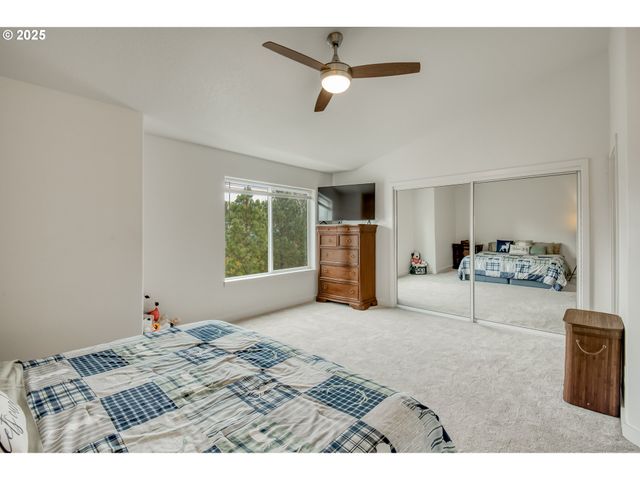 11220 Sw BUFFALO Pl, Portland, OR 97223