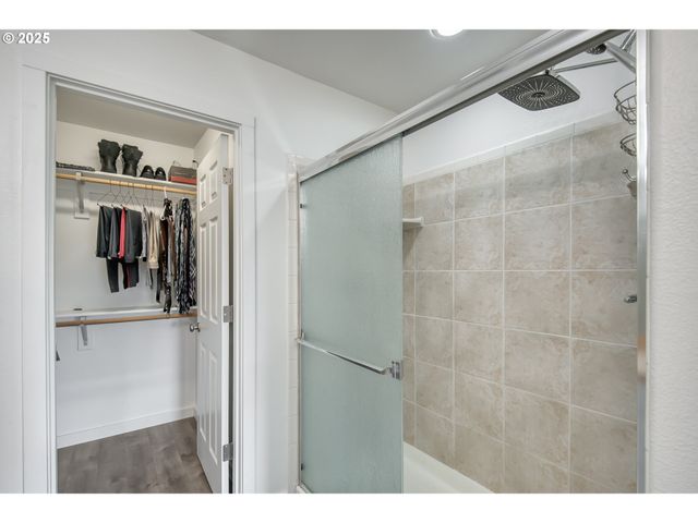 11220 Sw BUFFALO Pl, Portland, OR 97223