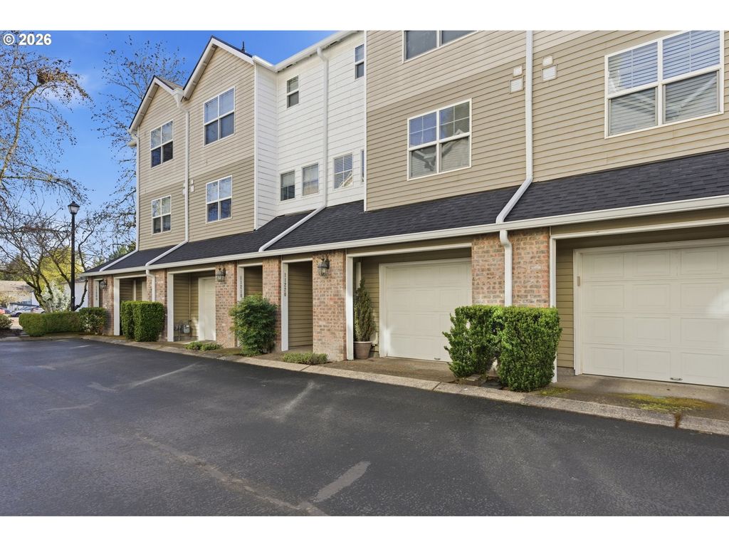 11220 Sw BUFFALO Pl, Portland, OR 97223