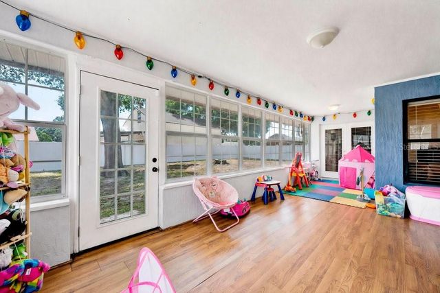 8327 MAID MARIONS TRAIL, Lakeland, FL 33809