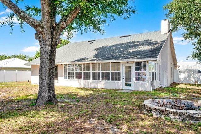 8327 MAID MARIONS TRAIL, Lakeland, FL 33809