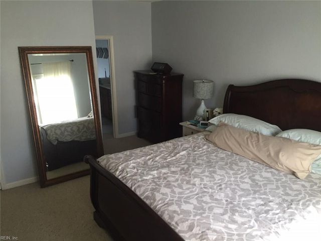 2221 Berrie CIR E, Virginia Beach, VA 23455