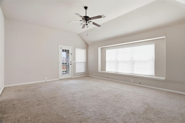 560 Vickie Street, Crowley, TX 76036