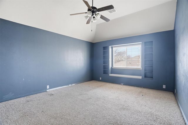 560 Vickie Street, Crowley, TX 76036