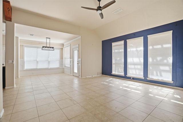 560 Vickie Street, Crowley, TX 76036