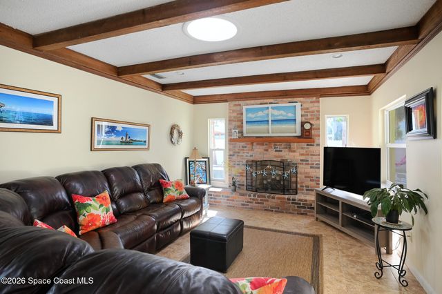 325 Hibiscus Trail, Melbourne Beach, FL 32951