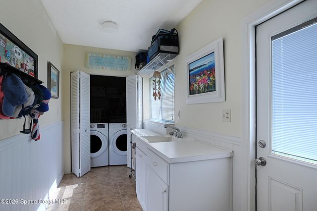 325 Hibiscus Trail, Melbourne Beach, FL 32951