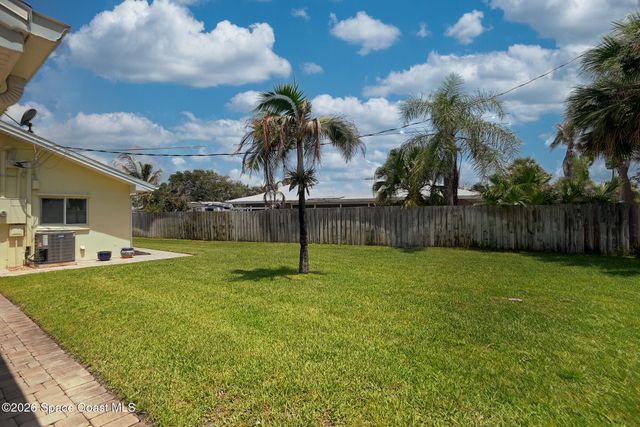 325 Hibiscus Trail, Melbourne Beach, FL 32951