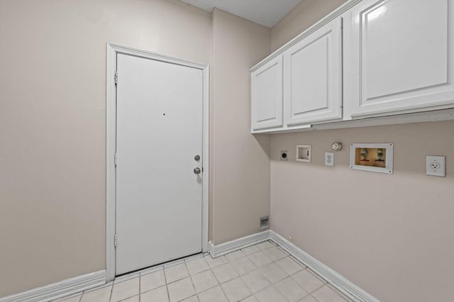 7803 Cadenza Court, Houston, TX 77040