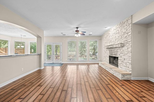 7803 Cadenza Court, Houston, TX 77040