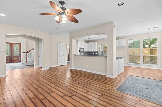 7803 Cadenza Court, Houston, TX 77040