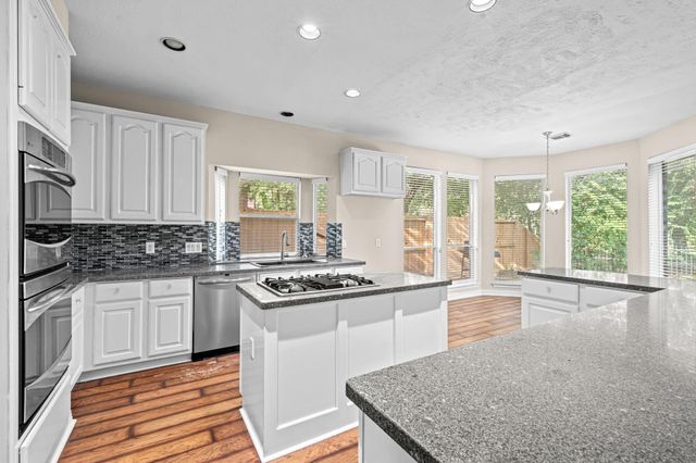 7803 Cadenza Court, Houston, TX 77040