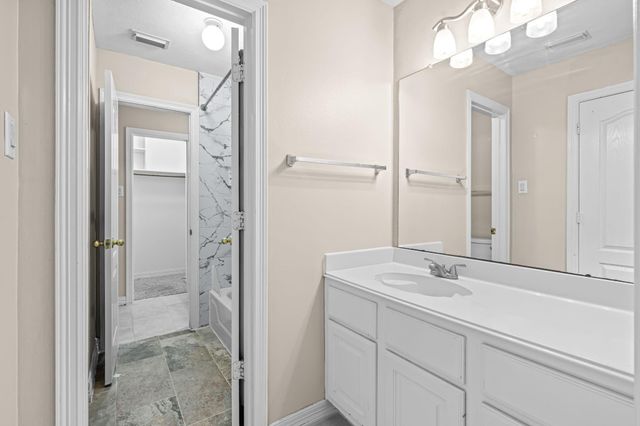 7803 Cadenza Court, Houston, TX 77040
