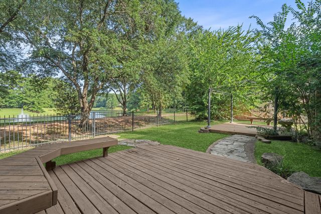 7803 Cadenza Court, Houston, TX 77040