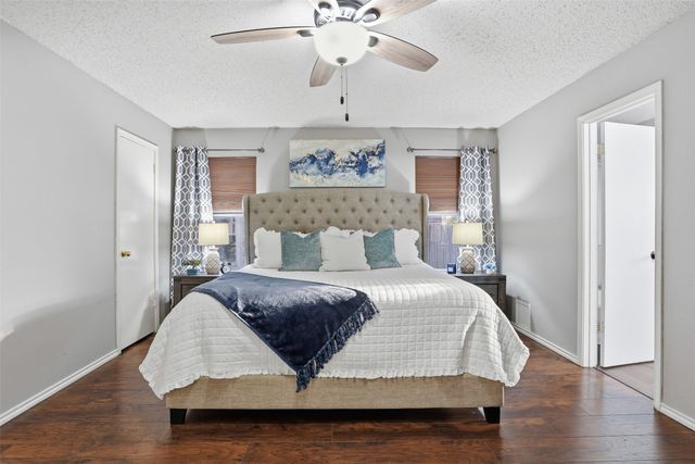 6305 Longmont Trail, Fort Worth, TX 76179