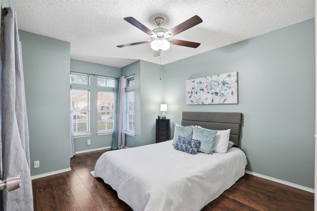 6305 Longmont Trail, Fort Worth, TX 76179