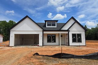 224 Sand Clay Road, Chesnee, SC 29323