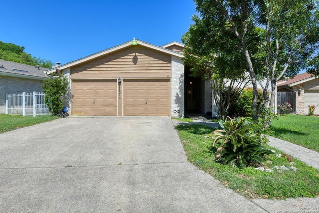 14215 INDIAN WOODS, San Antonio, TX 78249