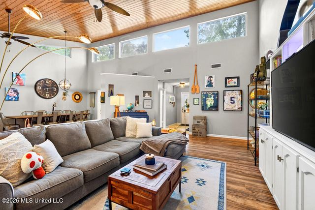 6553 Alakoko Drive, Diamondhead, MS 39525