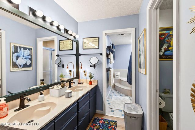 6553 Alakoko Drive, Diamondhead, MS 39525