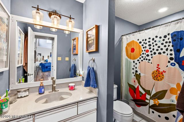 6553 Alakoko Drive, Diamondhead, MS 39525