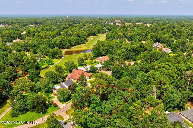 6553 Alakoko Drive, Diamondhead, MS 39525
