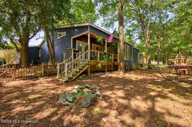 6553 Alakoko Drive, Diamondhead, MS 39525