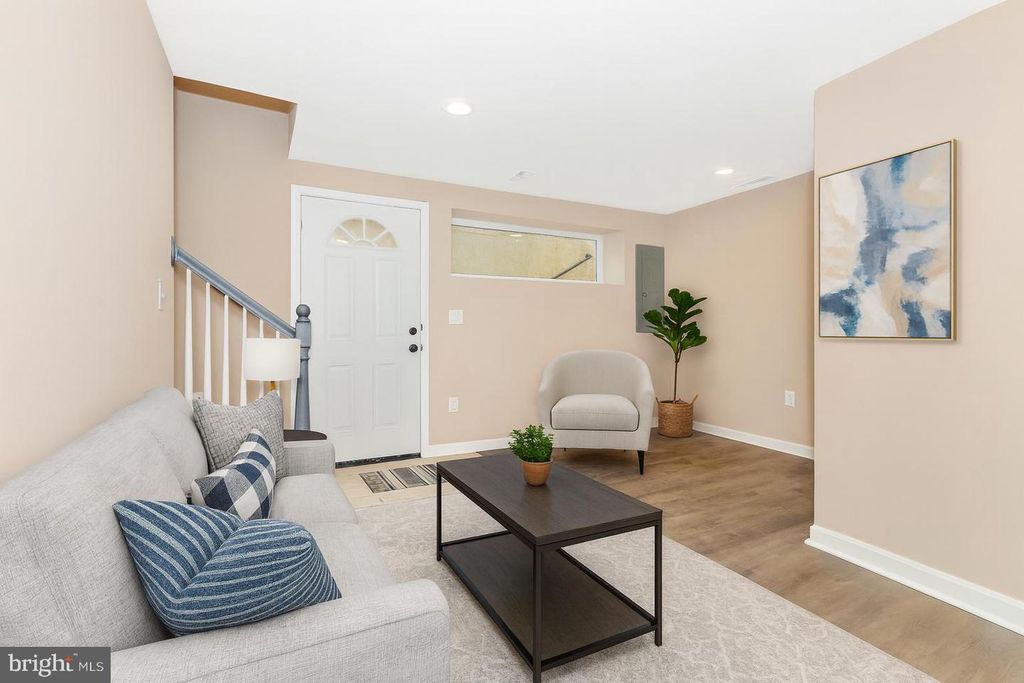 4820 HAYES ST NE, Washington, DC 20019