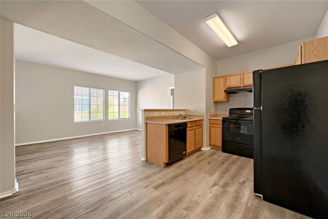 2161 Hussium Hills Street 202, Las Vegas, NV 89108