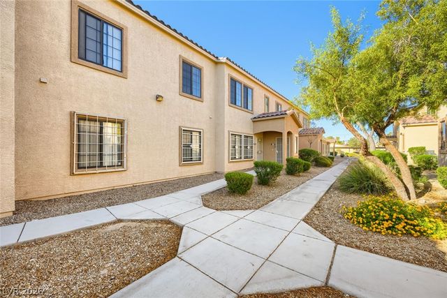 2161 Hussium Hills Street 202, Las Vegas, NV 89108